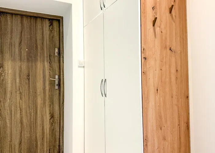 Stayzdroj By Libertarent Apartment *